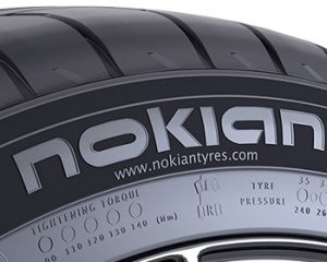 Руководство Nokian Tyres накануне скандала с шинами продало льготные акции за 600 тысяч евро