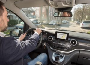 Компанія Bosch розробляє революційну систему автоматичного паркування автомобілів