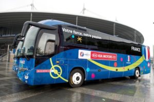 Команди Євро-2016 подорожуватимуть Францією автобусами на преміальних шинах Сontinental