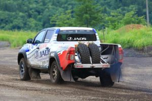 KYB – спонсор команды JAOS в гонках Asia Cross Country Rally