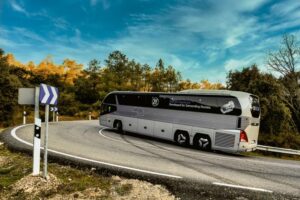 Новий рівень ефективності для туристичних автобусів: ZF представив нове покоління трансмісії EcoLife CoachLine