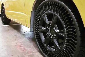 Michelin провела випробування безповітряних шин у Сінгапурі