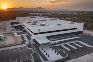ZF розширює виробництво електронних компонентів на новому заводі у Мексиці
