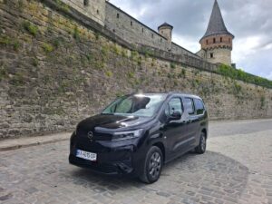 Тест-драйв Opel Combo: чому цей LCV став основою нашого автопарку?