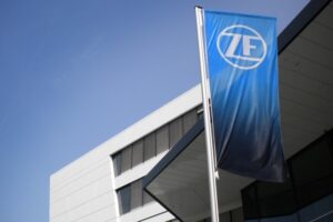Технологічний стрибок ZF: легший стабілізатор IPA для нового покоління електромобілів