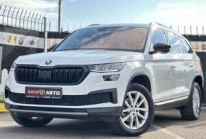 Skoda з пробігом в Україні: які моделі найкраще купувати, як перевірити авто та де знайти вигідні пропозиції онлайн