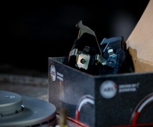 Велике надходження від A.B.S.:1700+ найменувань деталей підвіски та гальм