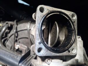 Симптоми несправності дросельної заслінки у дизельному двигуні